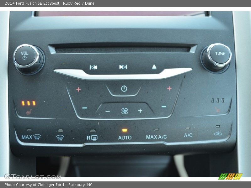 Ruby Red / Dune 2014 Ford Fusion SE EcoBoost