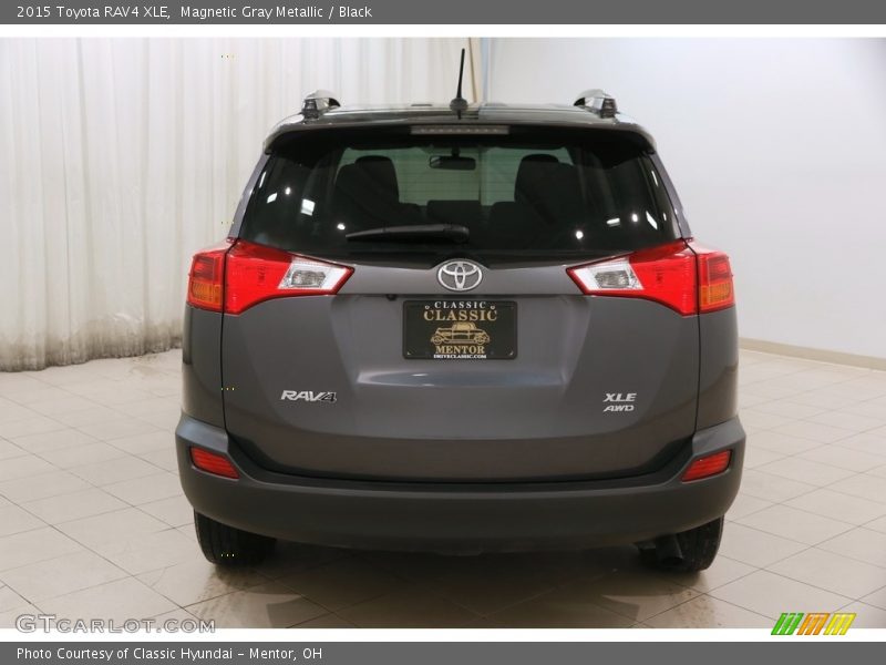 Magnetic Gray Metallic / Black 2015 Toyota RAV4 XLE