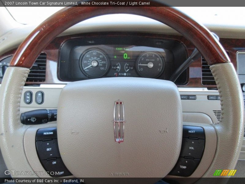 White Chocolate Tri-Coat / Light Camel 2007 Lincoln Town Car Signature Limited