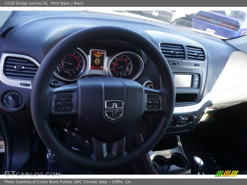 Pitch Black / Black 2018 Dodge Journey SE