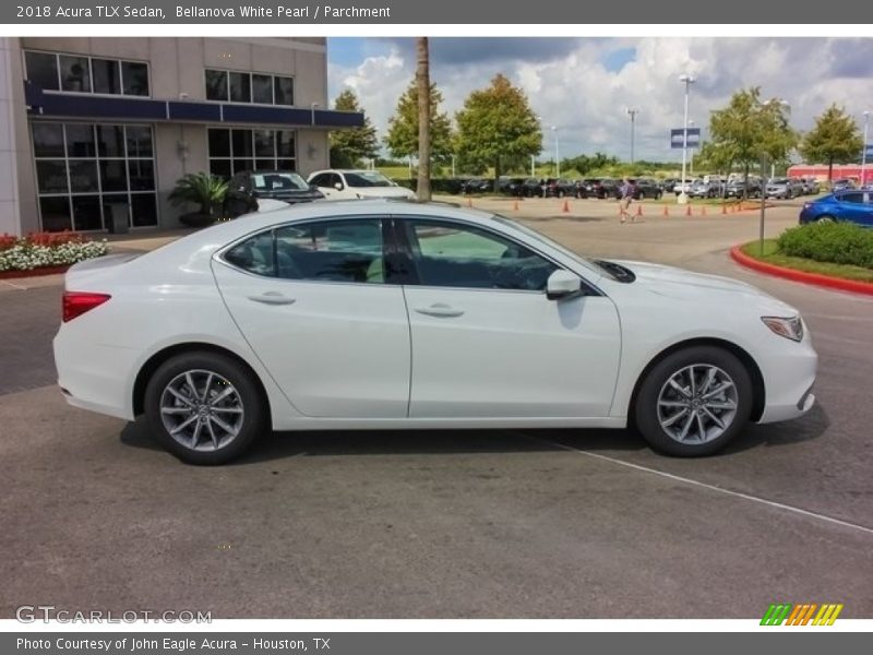 Bellanova White Pearl / Parchment 2018 Acura TLX Sedan