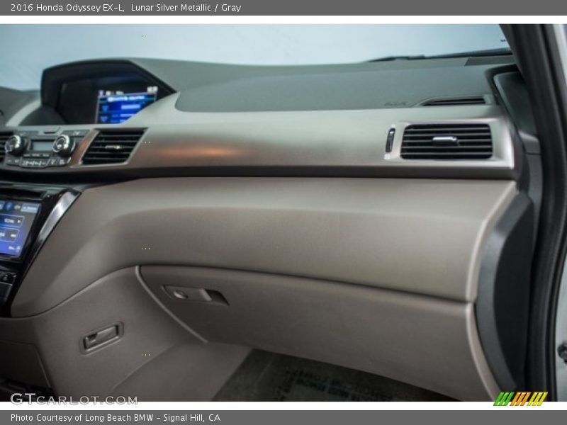 Lunar Silver Metallic / Gray 2016 Honda Odyssey EX-L