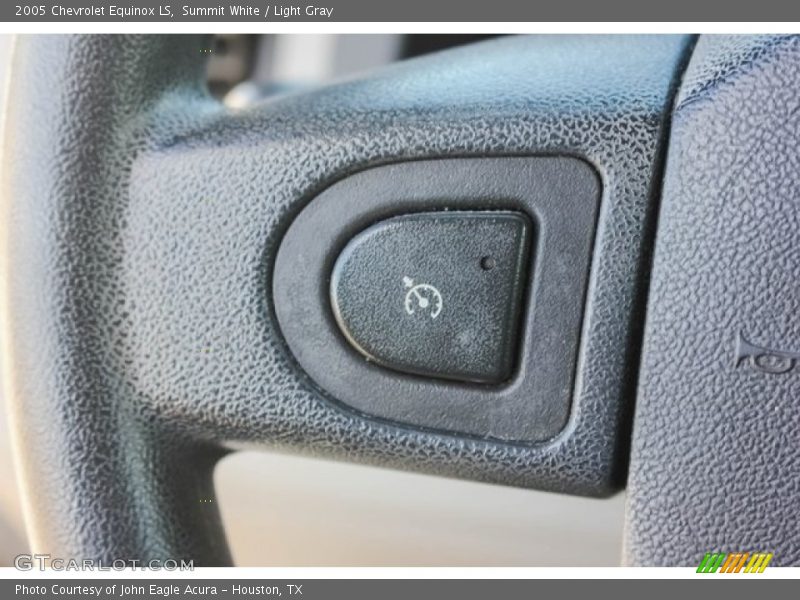 Summit White / Light Gray 2005 Chevrolet Equinox LS
