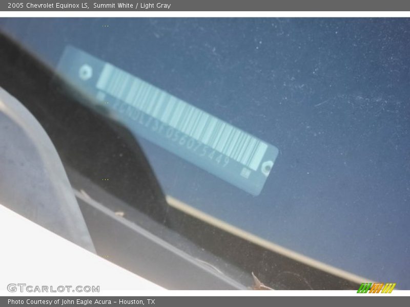 Summit White / Light Gray 2005 Chevrolet Equinox LS
