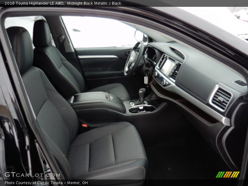 Midnight Black Metallic / Black 2018 Toyota Highlander LE AWD