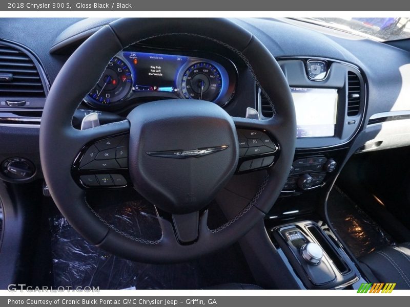 Gloss Black / Black 2018 Chrysler 300 S
