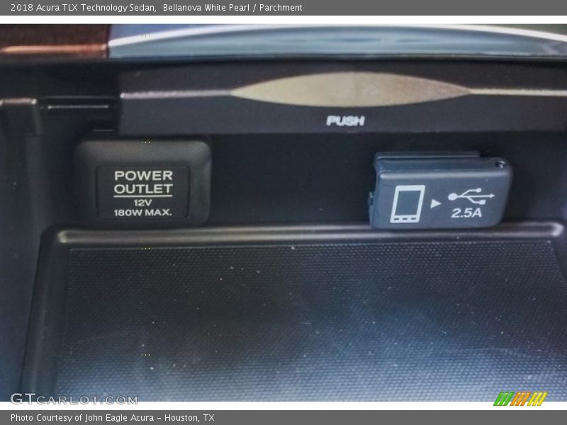 Bellanova White Pearl / Parchment 2018 Acura TLX Technology Sedan