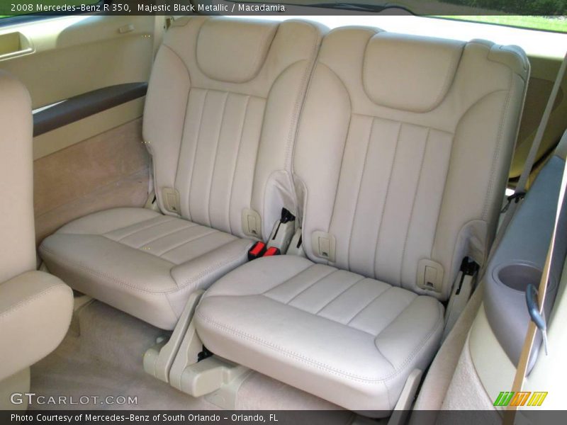 Majestic Black Metallic / Macadamia 2008 Mercedes-Benz R 350