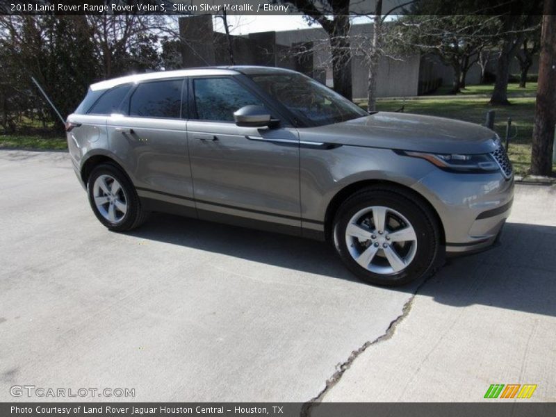 Silicon Silver Metallic / Ebony 2018 Land Rover Range Rover Velar S