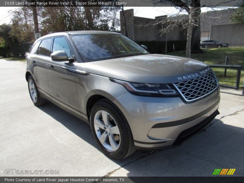 Silicon Silver Metallic / Ebony 2018 Land Rover Range Rover Velar S