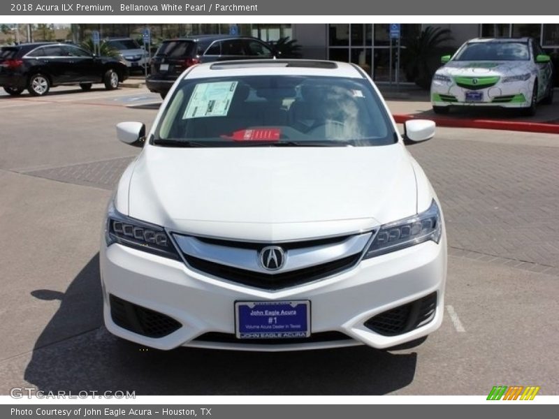 Bellanova White Pearl / Parchment 2018 Acura ILX Premium