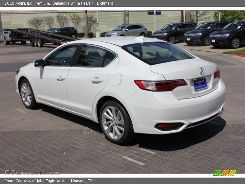Bellanova White Pearl / Parchment 2018 Acura ILX Premium