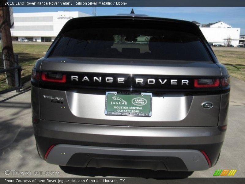 Silicon Silver Metallic / Ebony 2018 Land Rover Range Rover Velar S