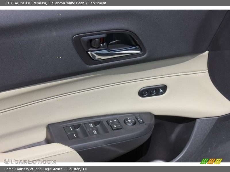 Bellanova White Pearl / Parchment 2018 Acura ILX Premium