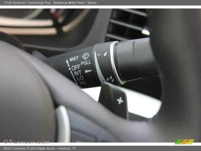 Bellanova White Pearl / Ebony 2018 Acura ILX Technology Plus
