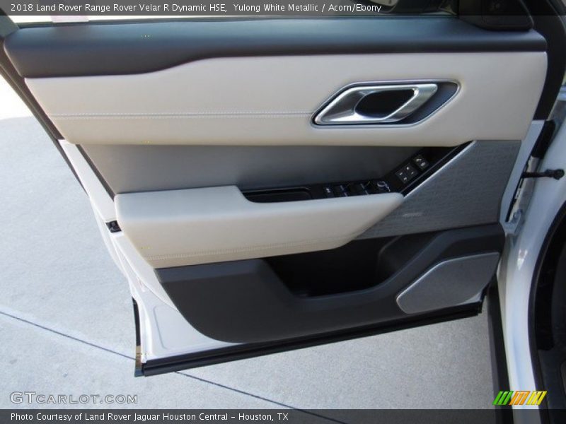 Yulong White Metallic / Acorn/Ebony 2018 Land Rover Range Rover Velar R Dynamic HSE