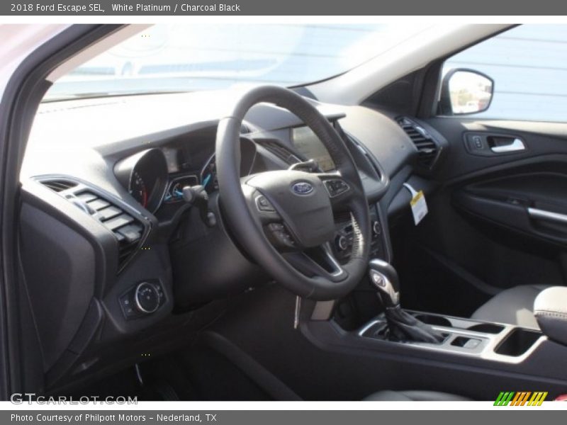 White Platinum / Charcoal Black 2018 Ford Escape SEL