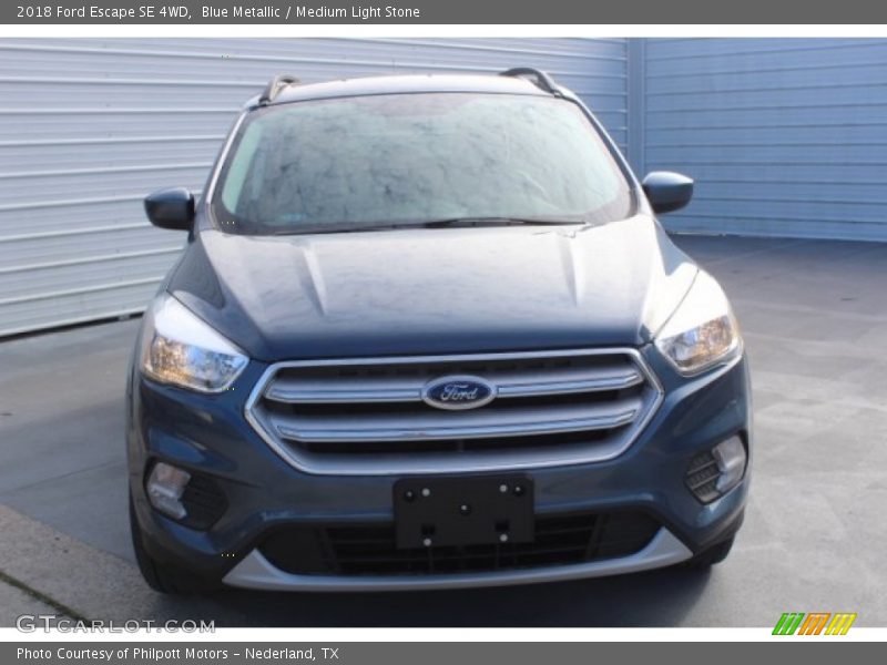 Blue Metallic / Medium Light Stone 2018 Ford Escape SE 4WD