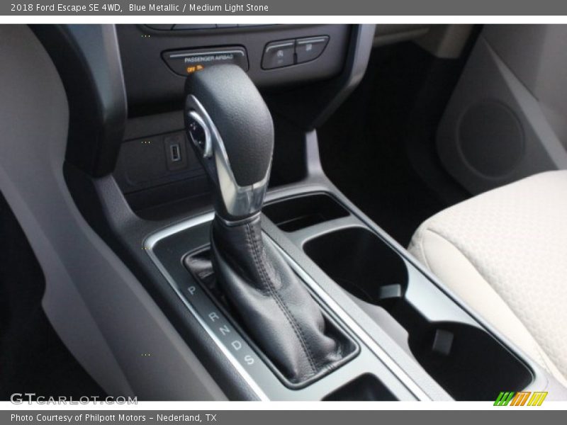 Blue Metallic / Medium Light Stone 2018 Ford Escape SE 4WD