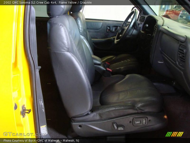 Flame Yellow / Graphite 2002 GMC Sonoma SLS Crew Cab 4x4