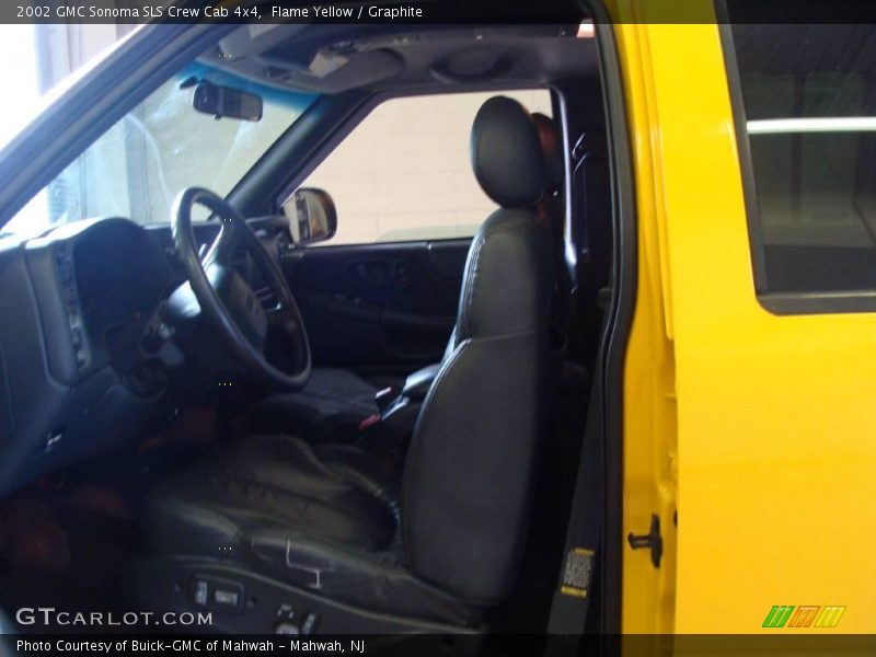 Flame Yellow / Graphite 2002 GMC Sonoma SLS Crew Cab 4x4