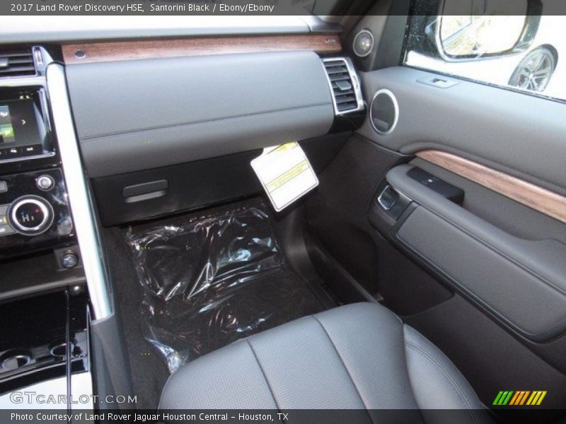 Santorini Black / Ebony/Ebony 2017 Land Rover Discovery HSE