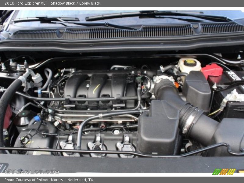 Shadow Black / Ebony Black 2018 Ford Explorer XLT