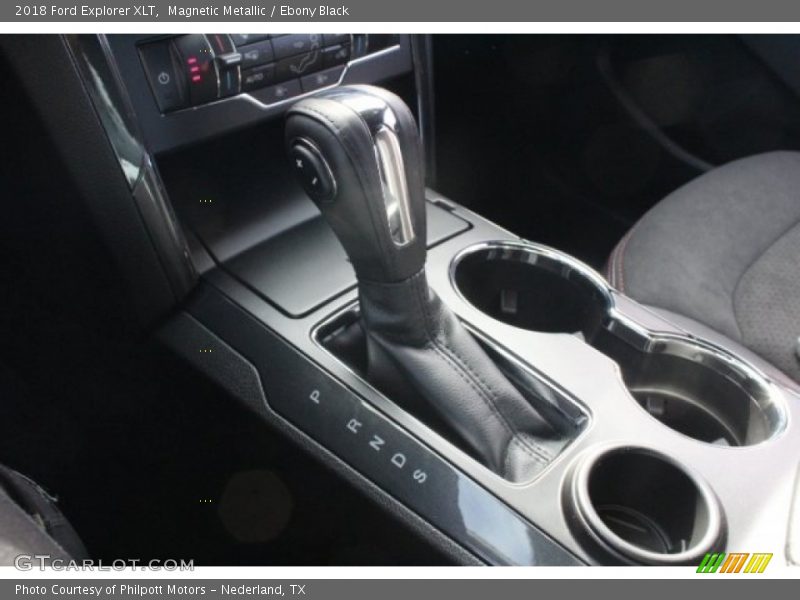 Magnetic Metallic / Ebony Black 2018 Ford Explorer XLT