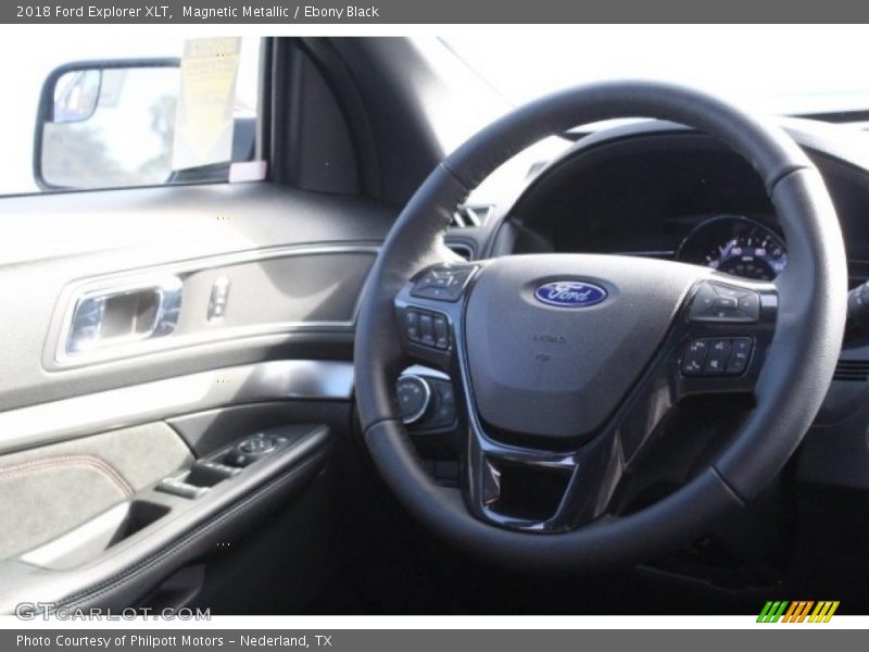 Magnetic Metallic / Ebony Black 2018 Ford Explorer XLT