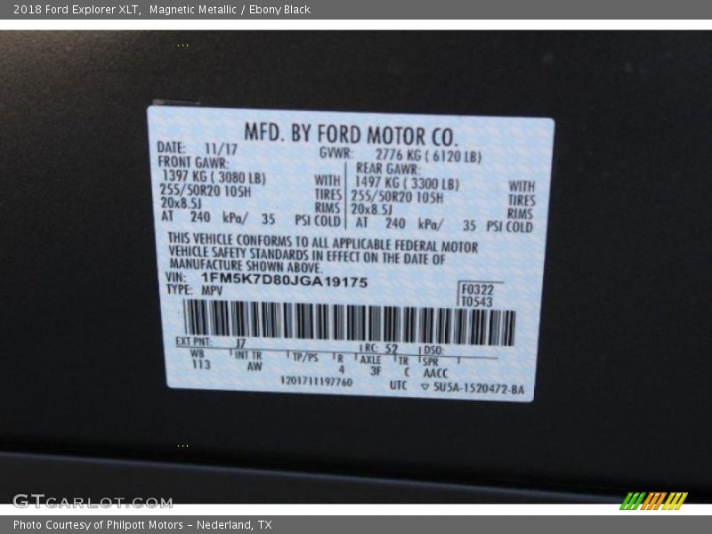 Magnetic Metallic / Ebony Black 2018 Ford Explorer XLT