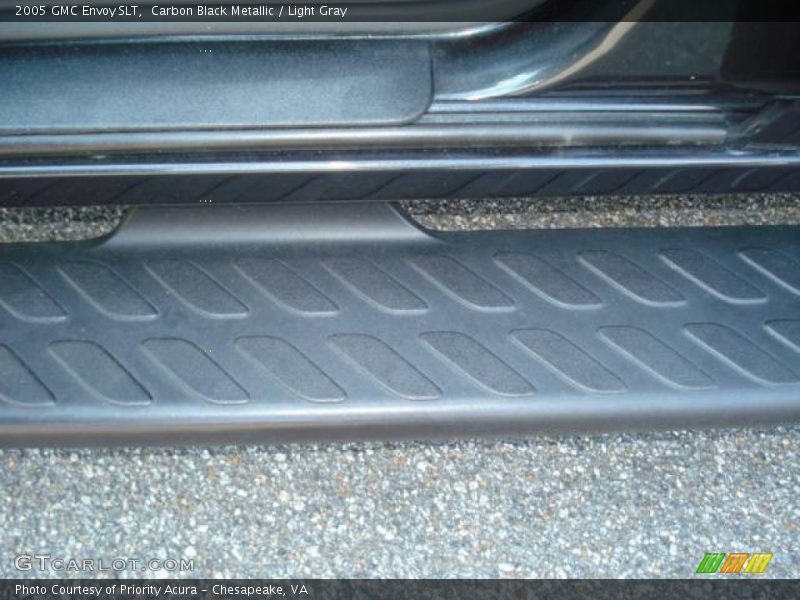 Carbon Black Metallic / Light Gray 2005 GMC Envoy SLT