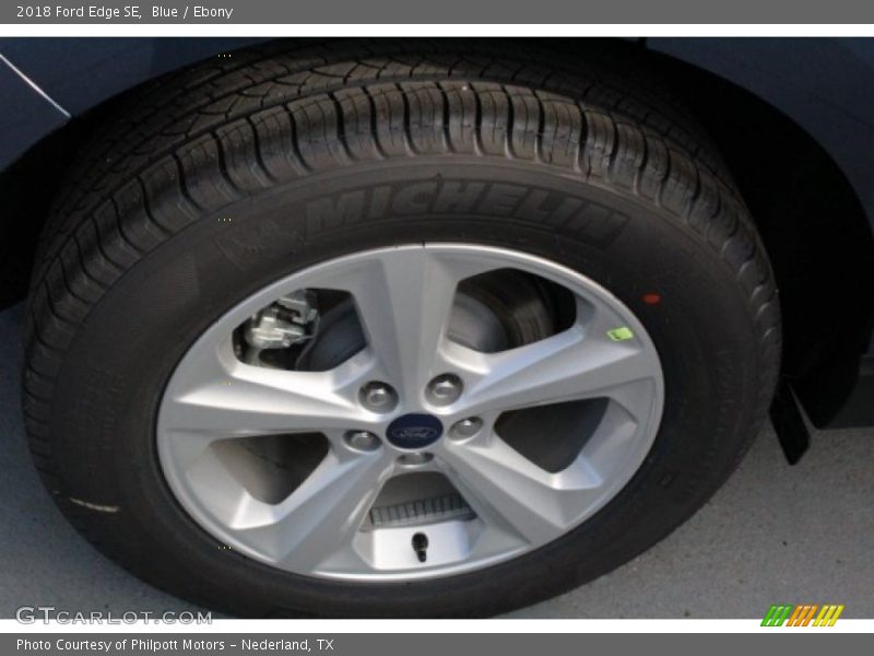 Blue / Ebony 2018 Ford Edge SE