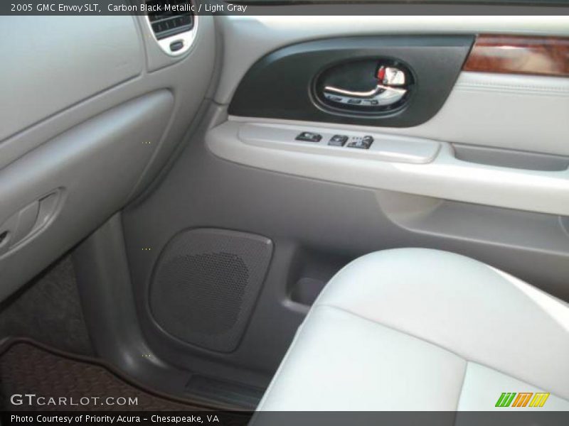 Carbon Black Metallic / Light Gray 2005 GMC Envoy SLT
