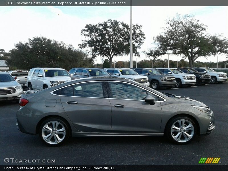 Pepperdust Metallic / Jet Black/­Kalahari 2018 Chevrolet Cruze Premier