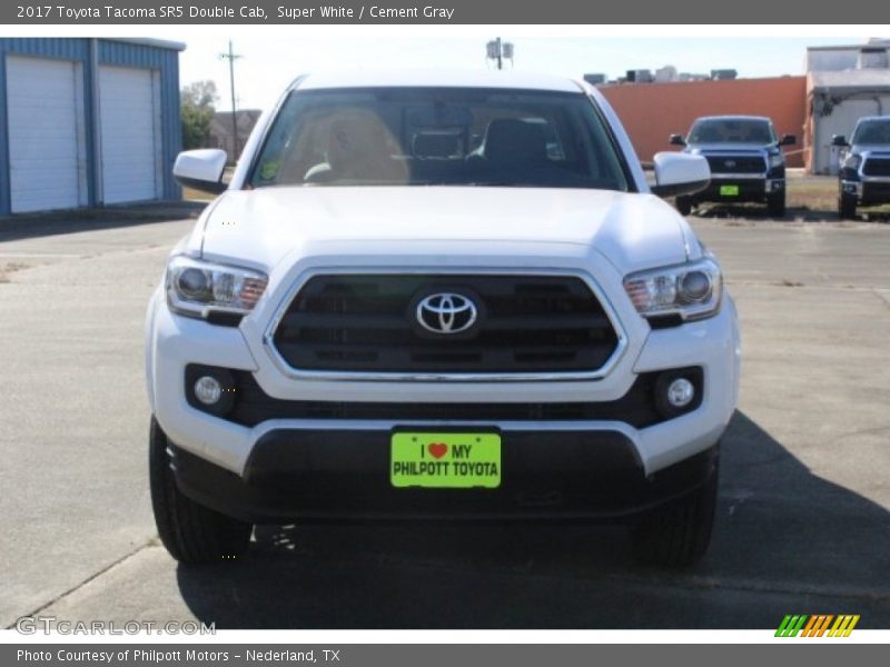 Super White / Cement Gray 2017 Toyota Tacoma SR5 Double Cab