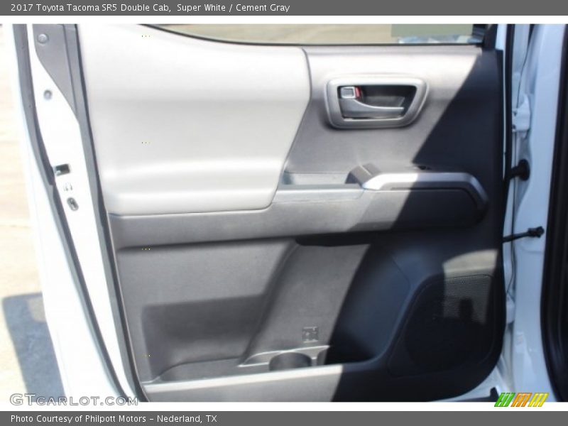 Super White / Cement Gray 2017 Toyota Tacoma SR5 Double Cab