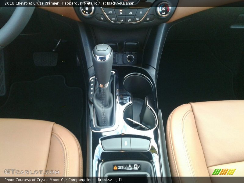 Pepperdust Metallic / Jet Black/­Kalahari 2018 Chevrolet Cruze Premier