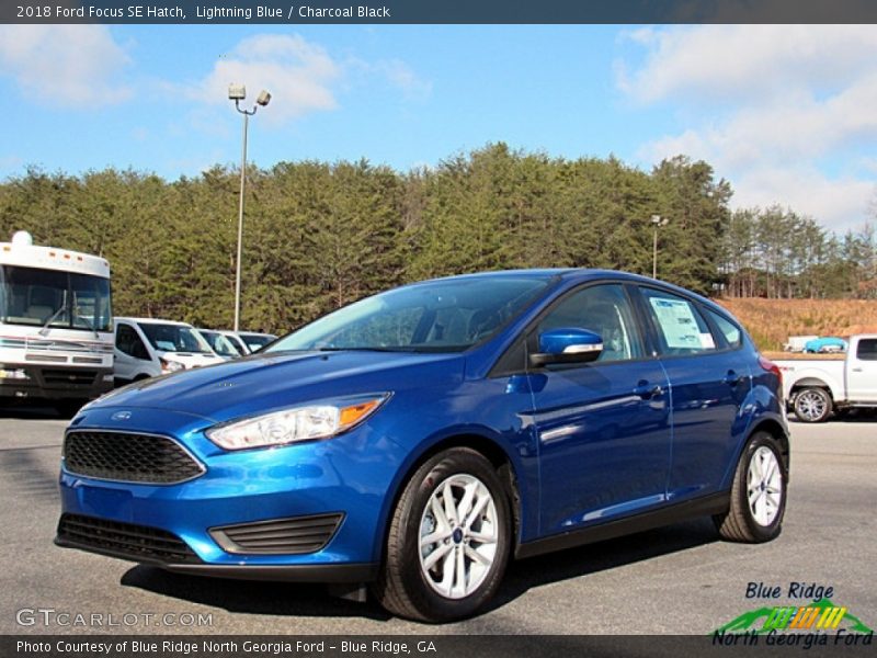 Lightning Blue / Charcoal Black 2018 Ford Focus SE Hatch