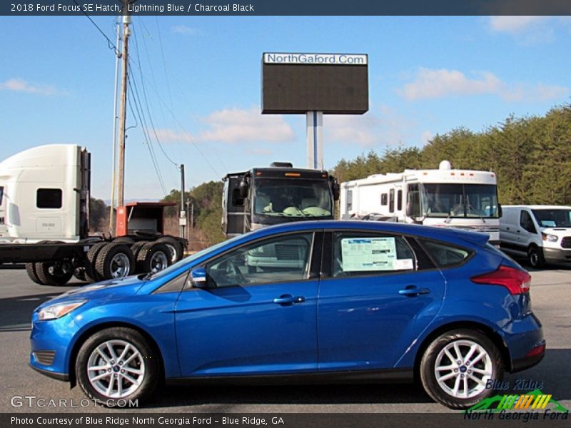 Lightning Blue / Charcoal Black 2018 Ford Focus SE Hatch