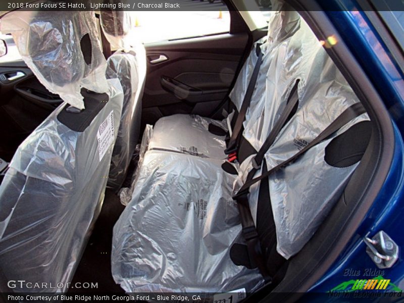 Lightning Blue / Charcoal Black 2018 Ford Focus SE Hatch