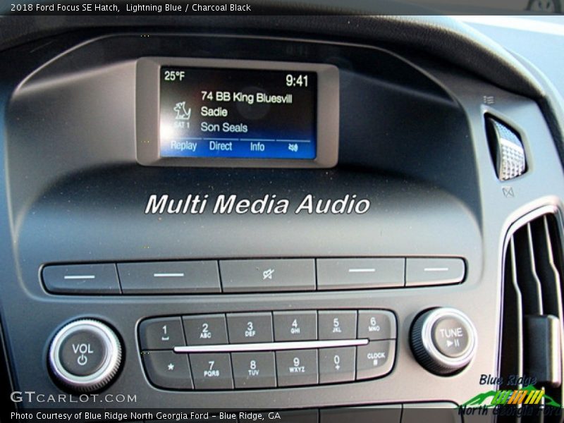 Lightning Blue / Charcoal Black 2018 Ford Focus SE Hatch