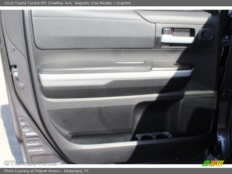 Magnetic Gray Metallic / Graphite 2018 Toyota Tundra SR5 CrewMax 4x4
