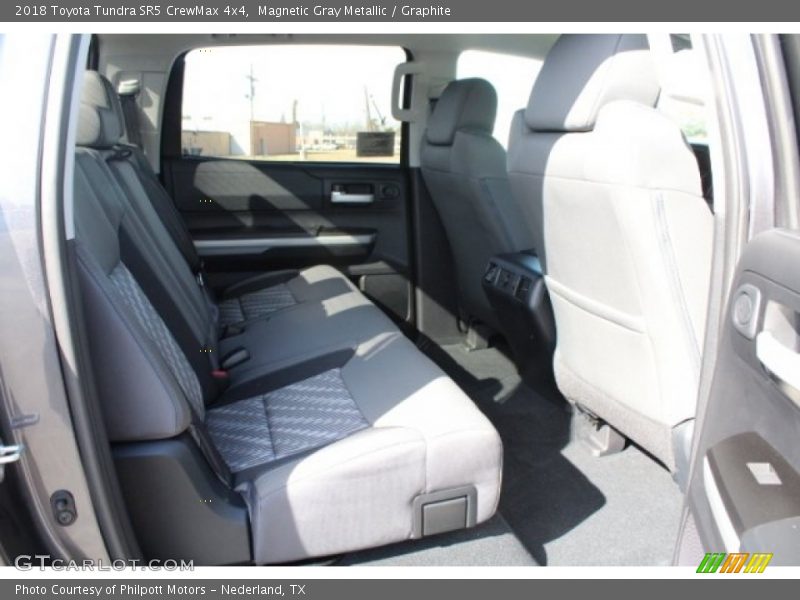 Magnetic Gray Metallic / Graphite 2018 Toyota Tundra SR5 CrewMax 4x4