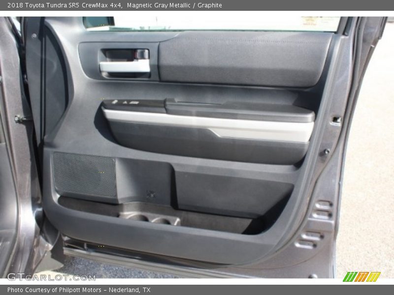 Magnetic Gray Metallic / Graphite 2018 Toyota Tundra SR5 CrewMax 4x4