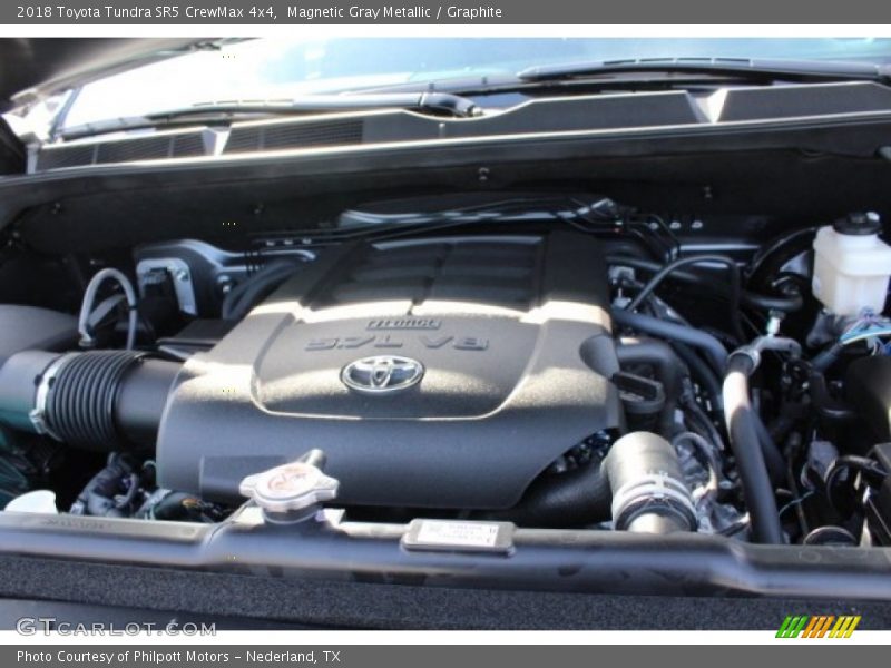 Magnetic Gray Metallic / Graphite 2018 Toyota Tundra SR5 CrewMax 4x4