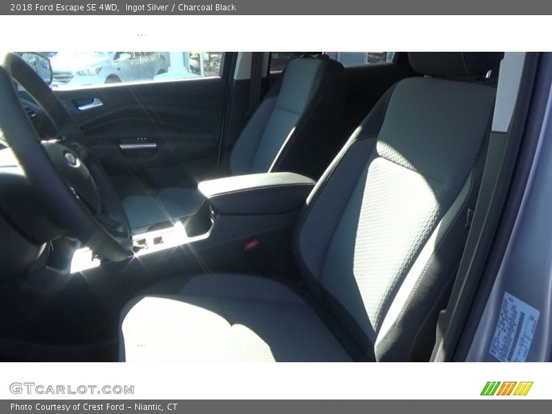 Ingot Silver / Charcoal Black 2018 Ford Escape SE 4WD