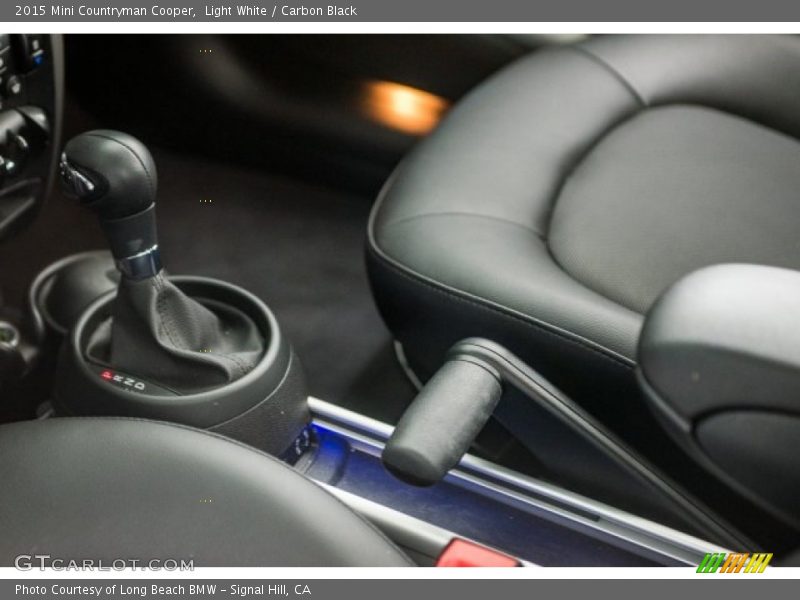 Light White / Carbon Black 2015 Mini Countryman Cooper