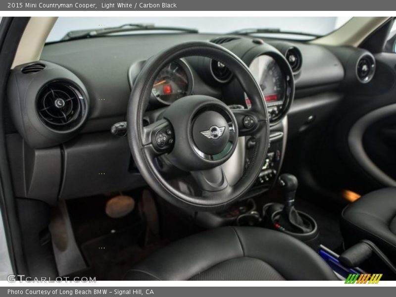 Light White / Carbon Black 2015 Mini Countryman Cooper