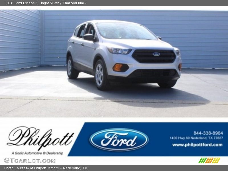 Ingot Silver / Charcoal Black 2018 Ford Escape S