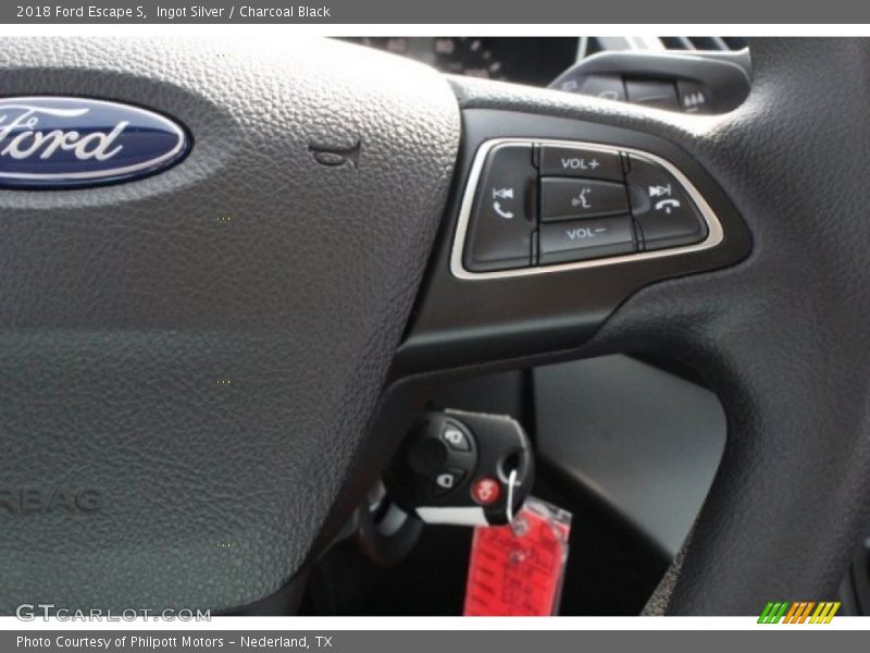 Ingot Silver / Charcoal Black 2018 Ford Escape S